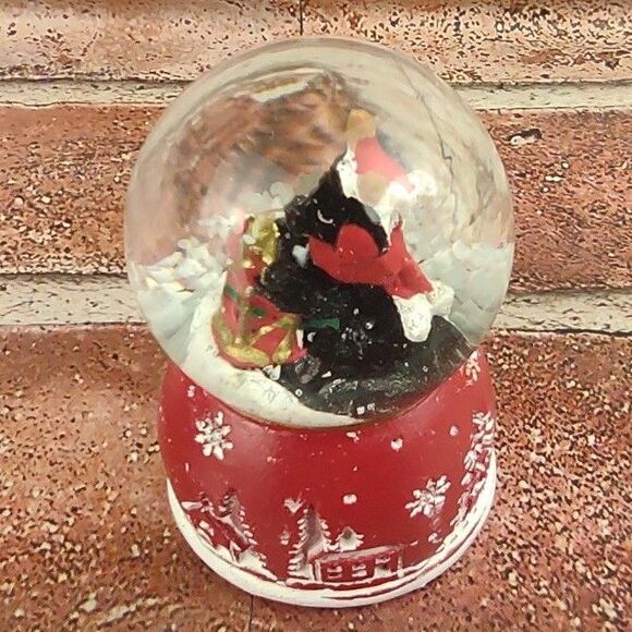 Mini Christmas Reindeer Dog Tree Snowglobe Waterglobe Snow Globe Santa Reindeers - Picture 11 of 16